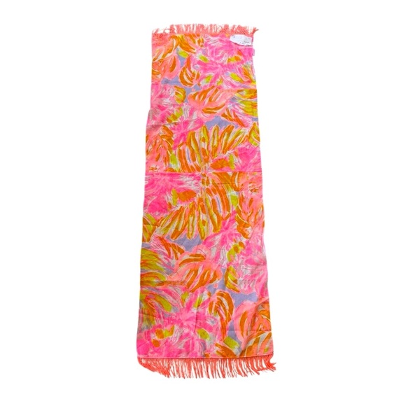 Lilly Pulitzer Tropical Print Fringe Scarf/Sarong – Fit Sample - Picture 1 of 4